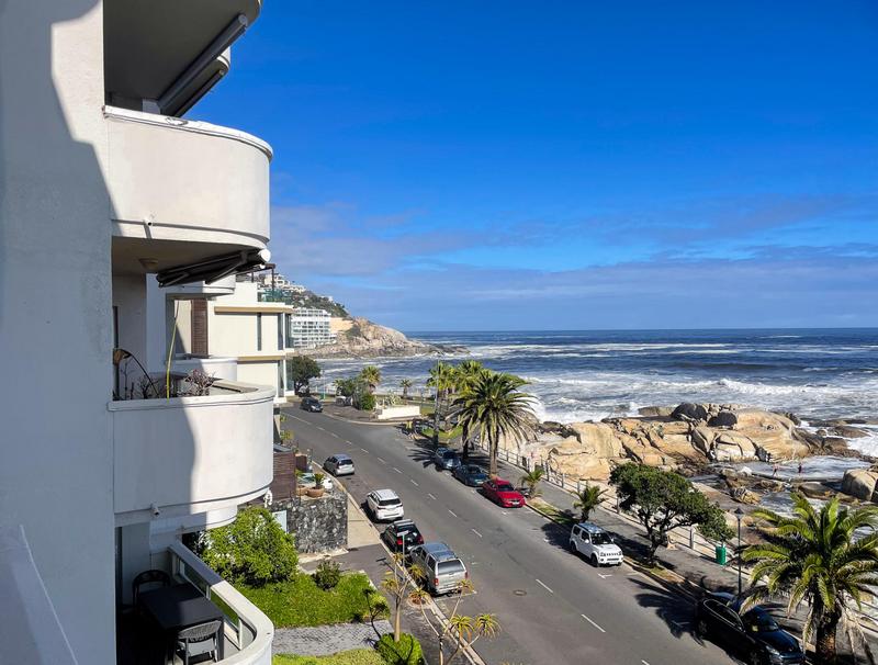 To Let 2 Bedroom Property for Rent in Bantry Bay Western Cape